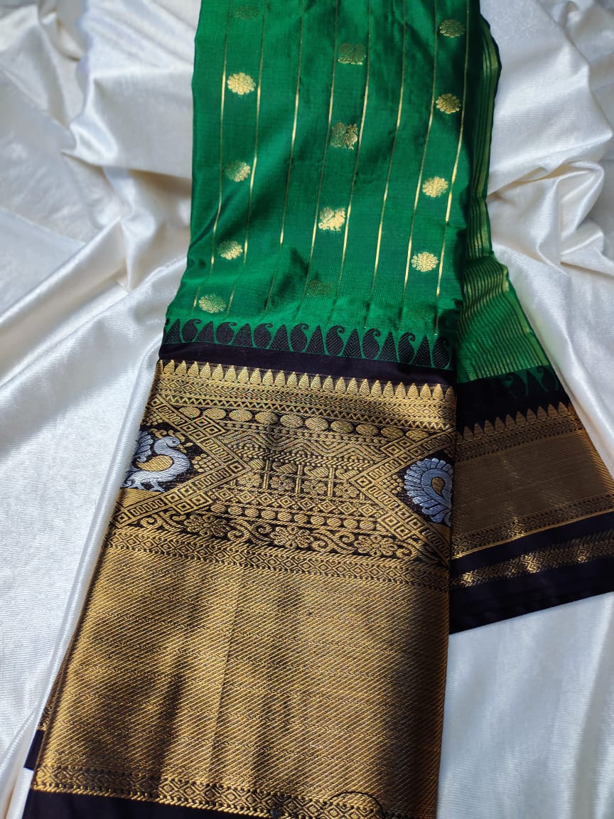 Vitange gadwal silk