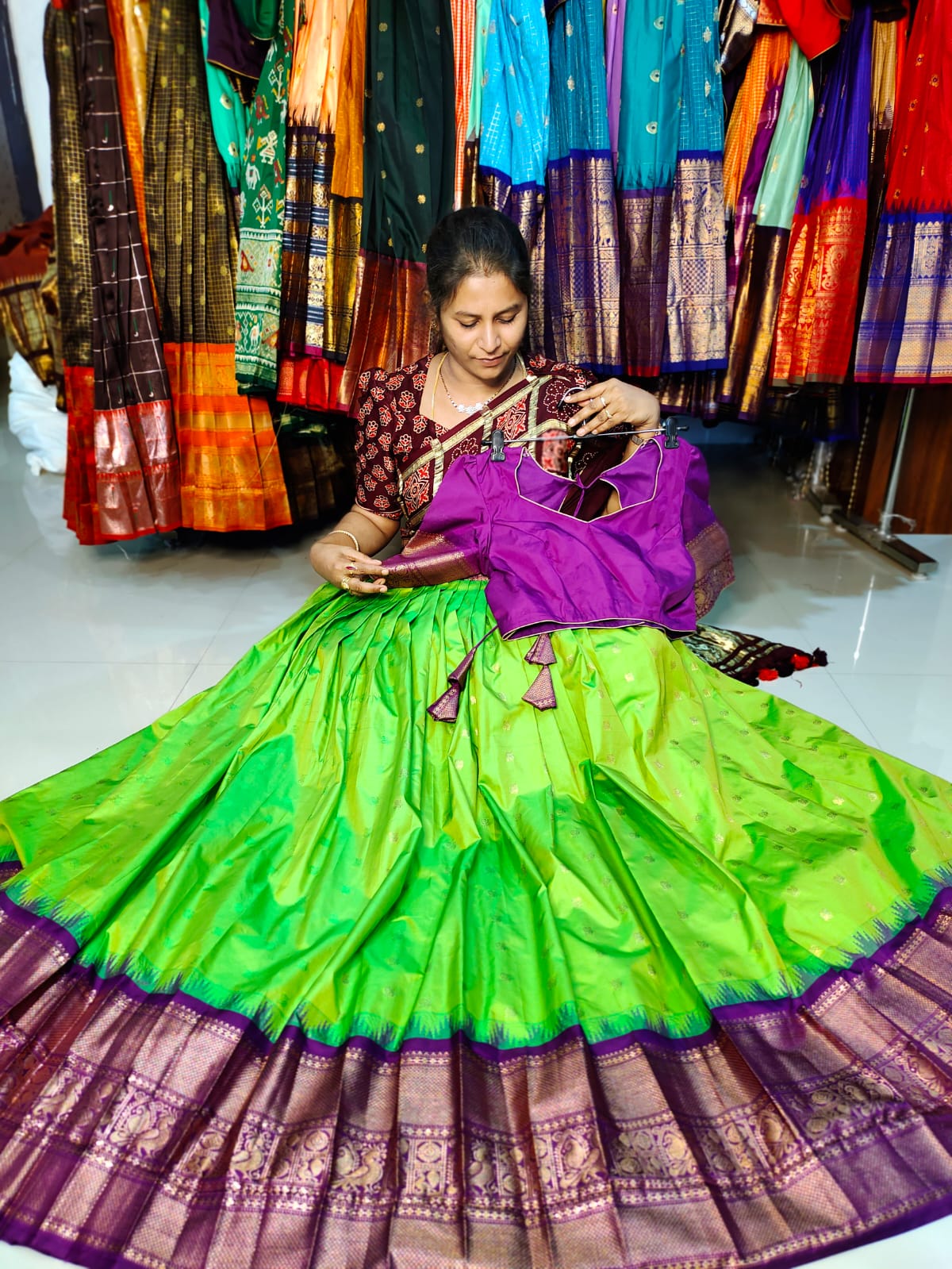 Sale gadwal lehangas