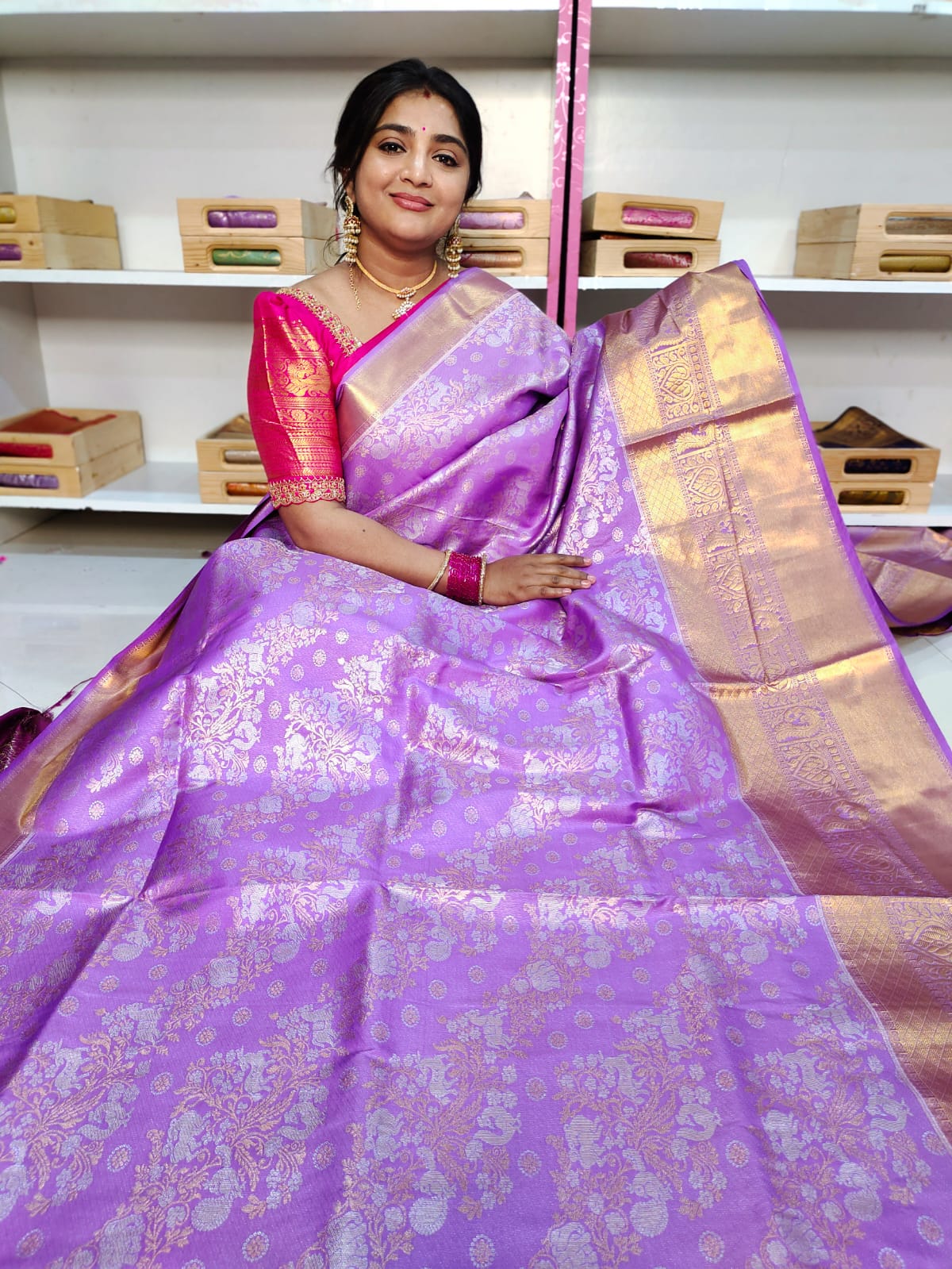 90% offer kanchi pattu collections