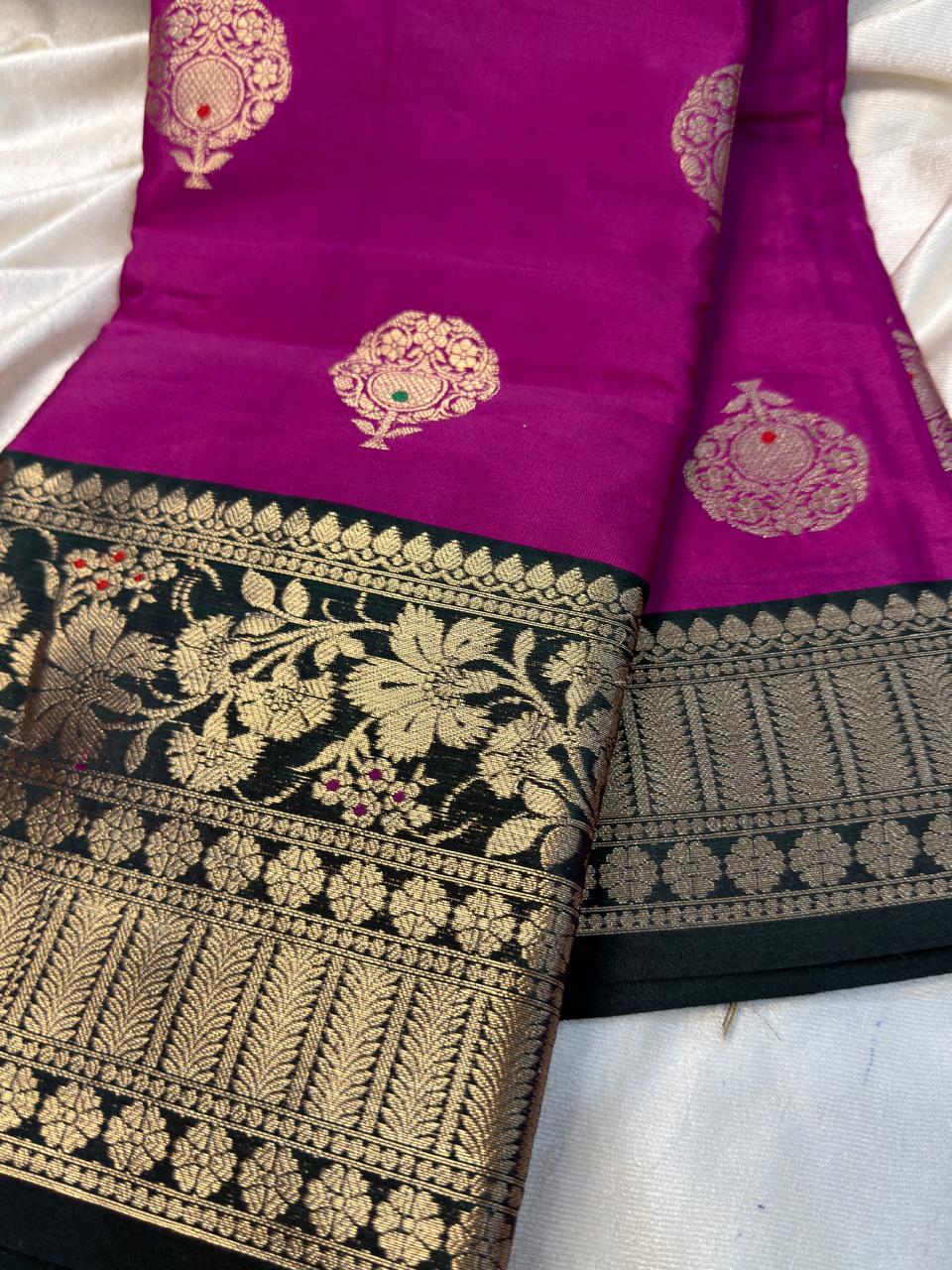 65% offer saree