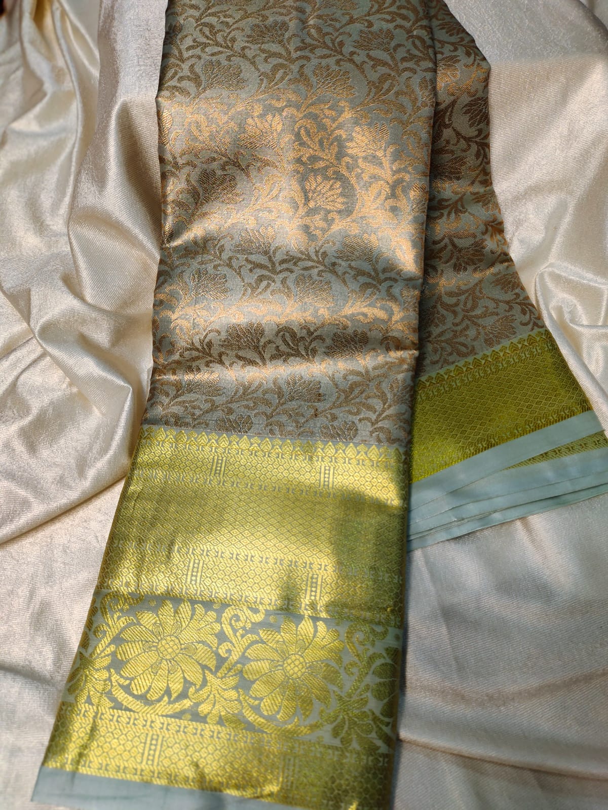 90% offer kanchi pattu collection