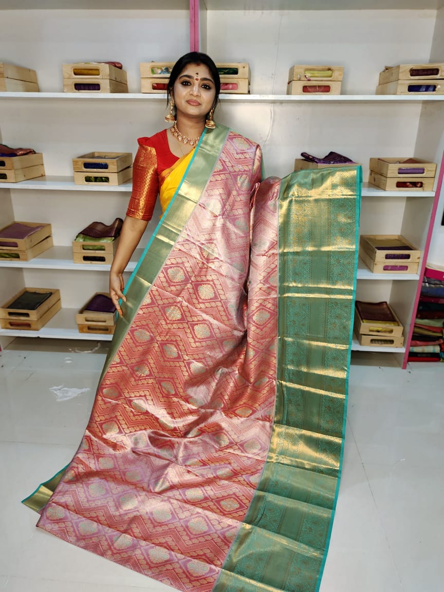 2వ వార్షికోత్సవ అమ్మకం