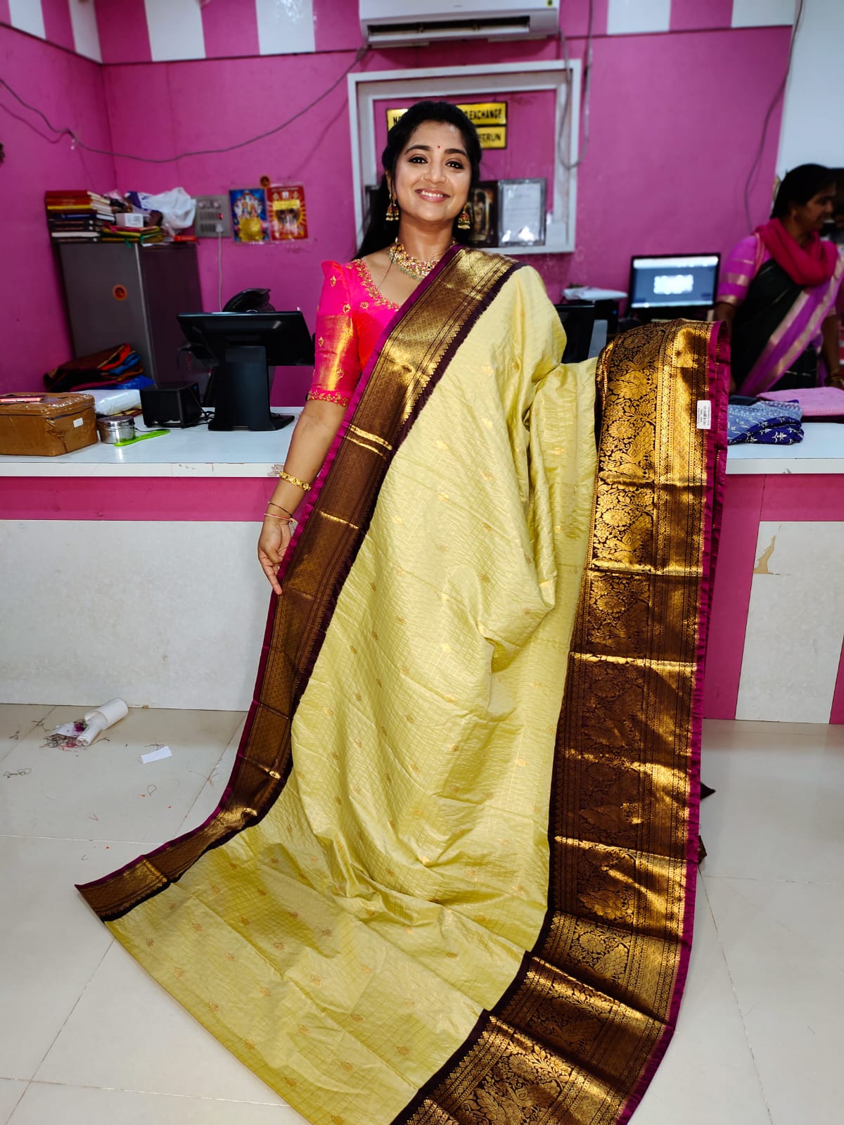 50% offer gadwal sale