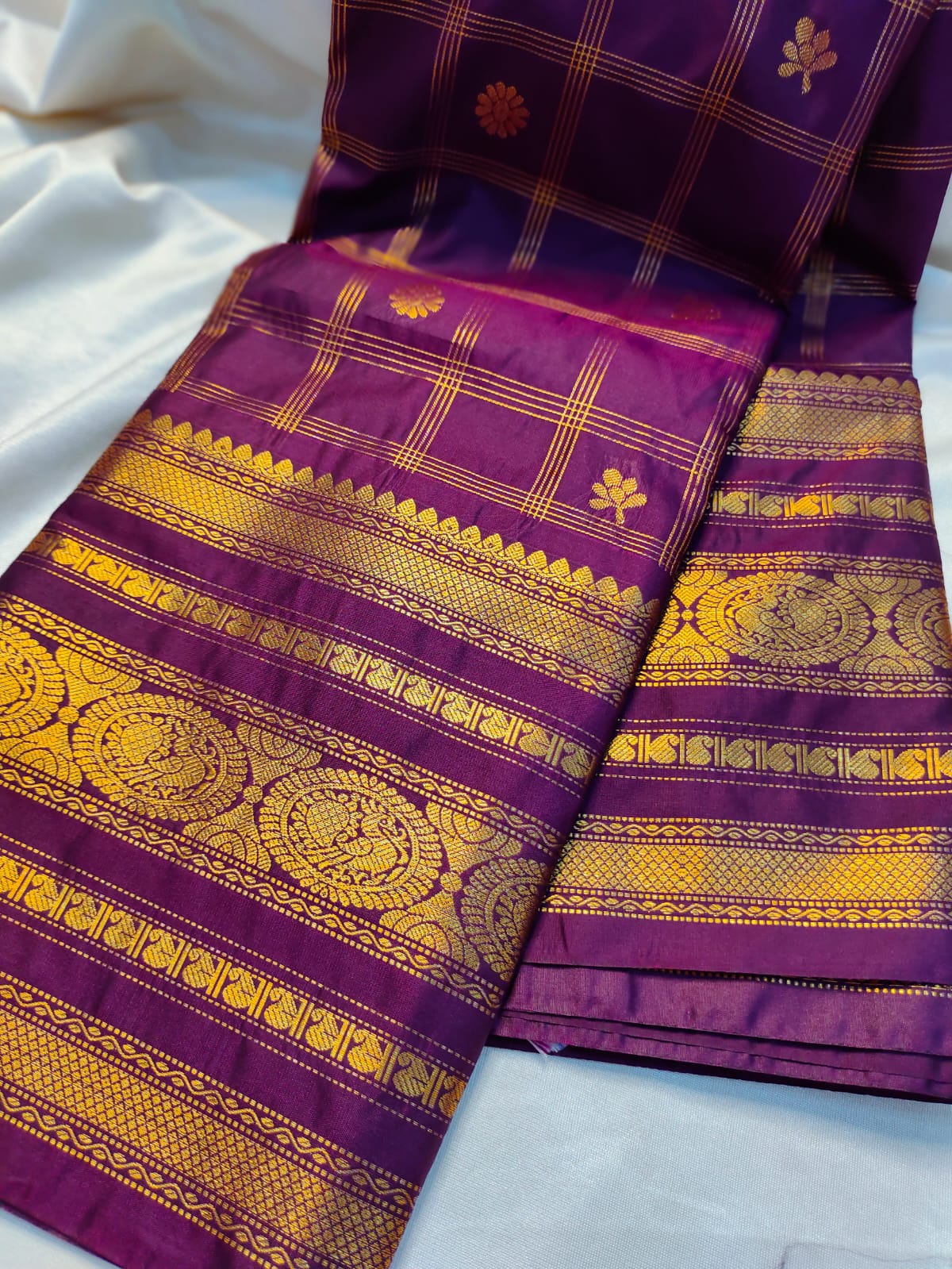 Vintage gadwal sarees