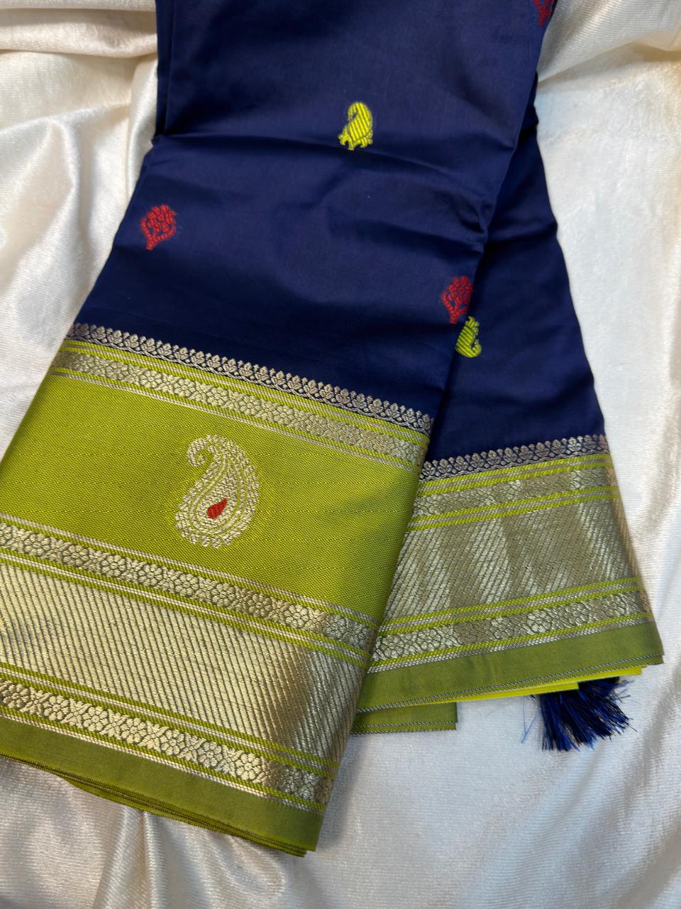 65% offer saree