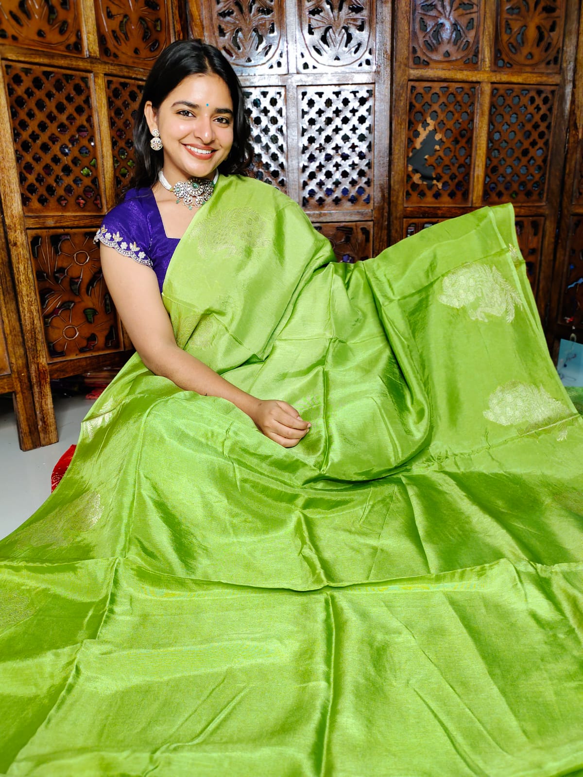 సంక్రాంతికి చీర ఆఫర్