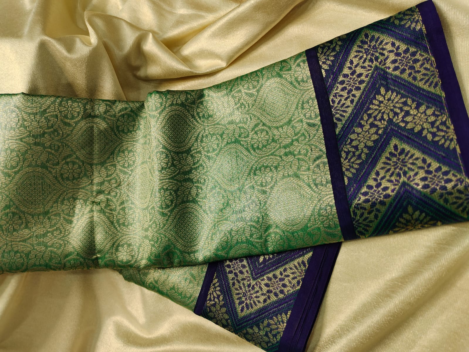 Ashadam sale saree