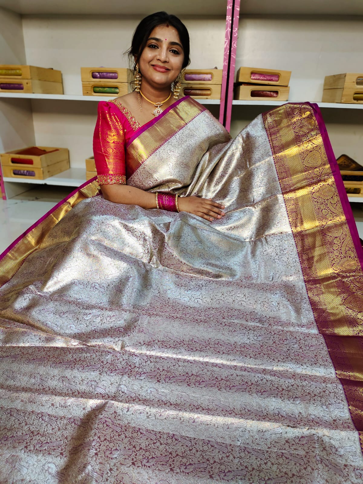 90% offer kanchi pattu collections
