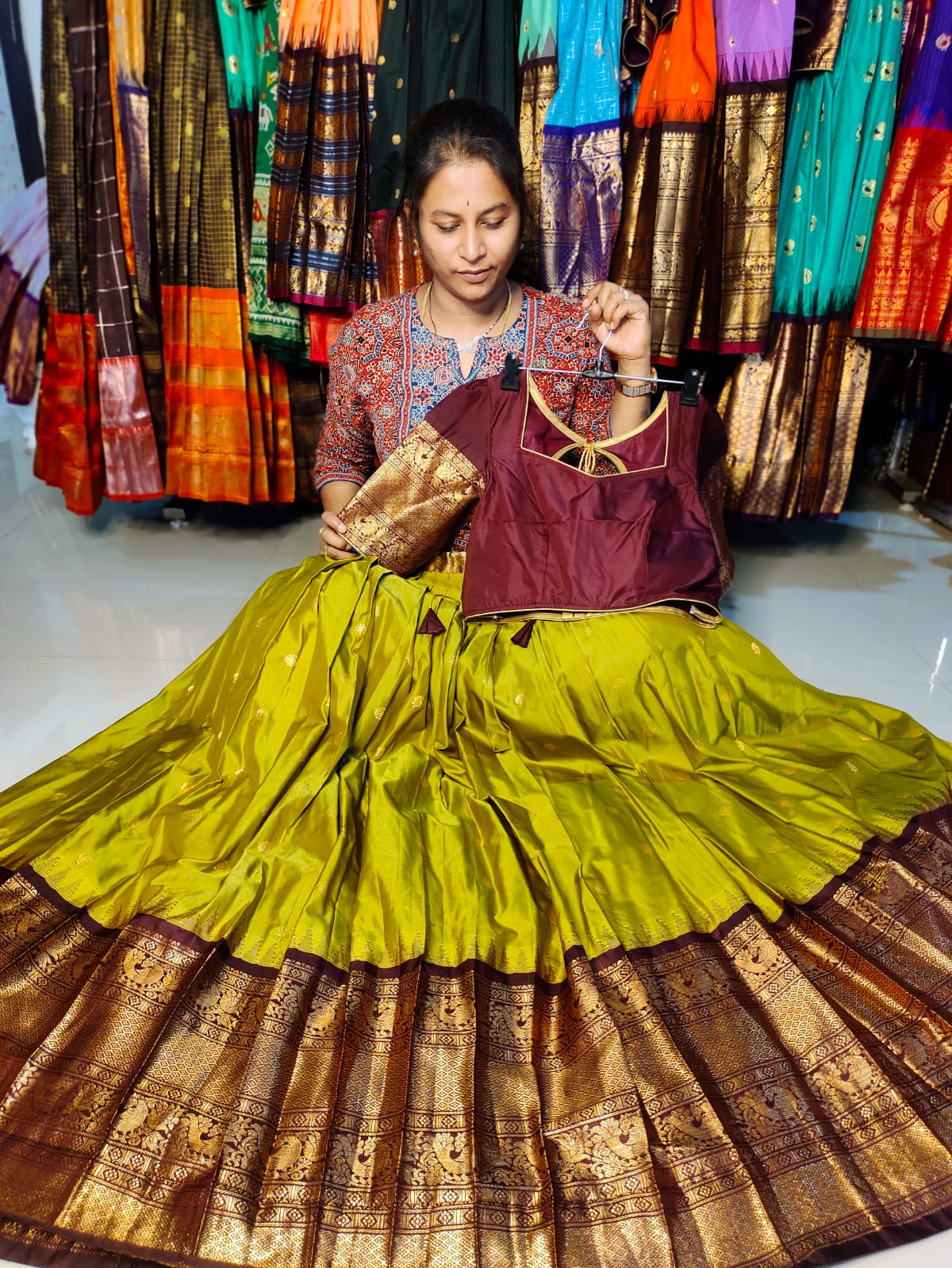 Gadwal sale lehangas