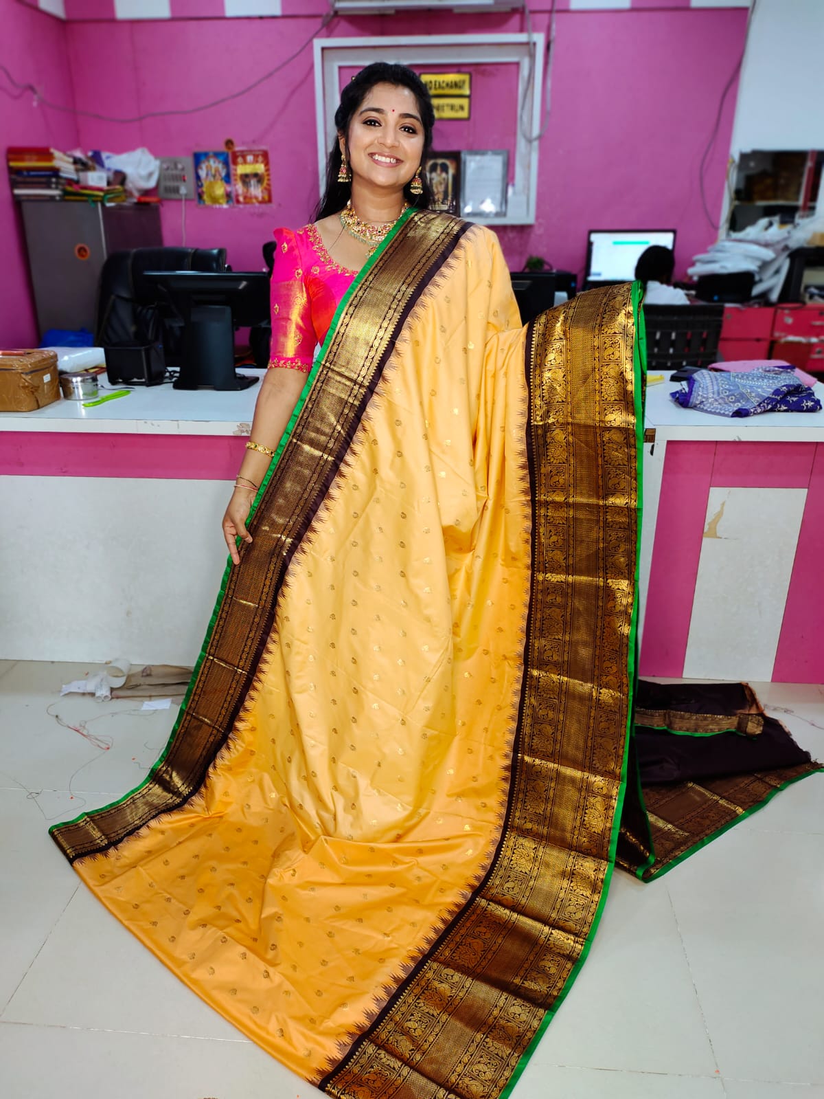 60% offer gadwal sale