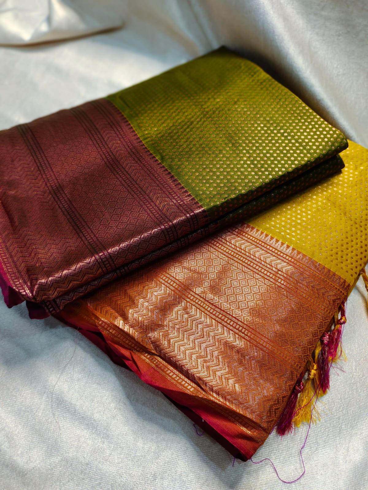 1+1 offer Uppada silk