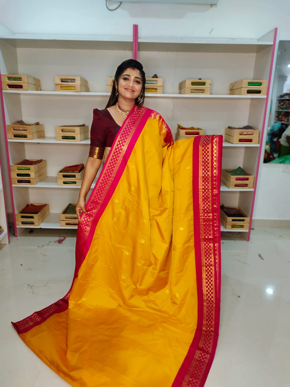 Gadwal Clearnce sale
