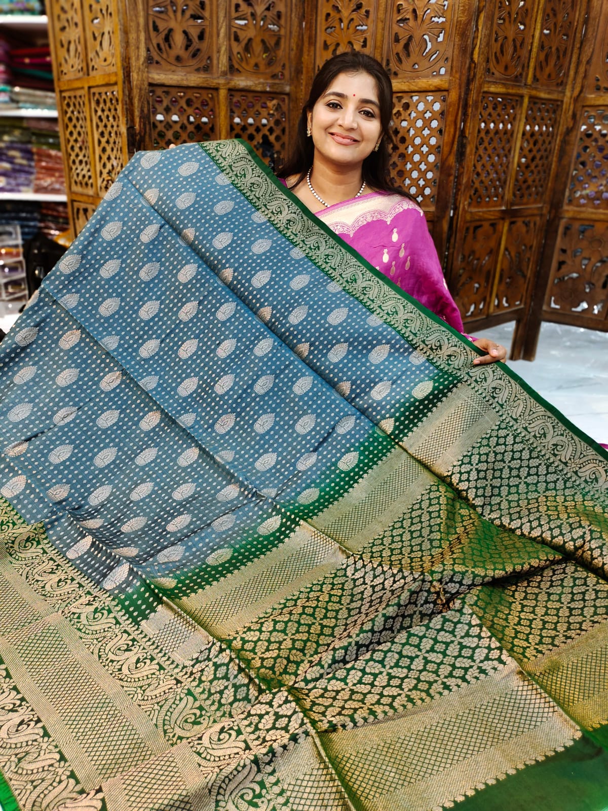 Uppada pattu saree