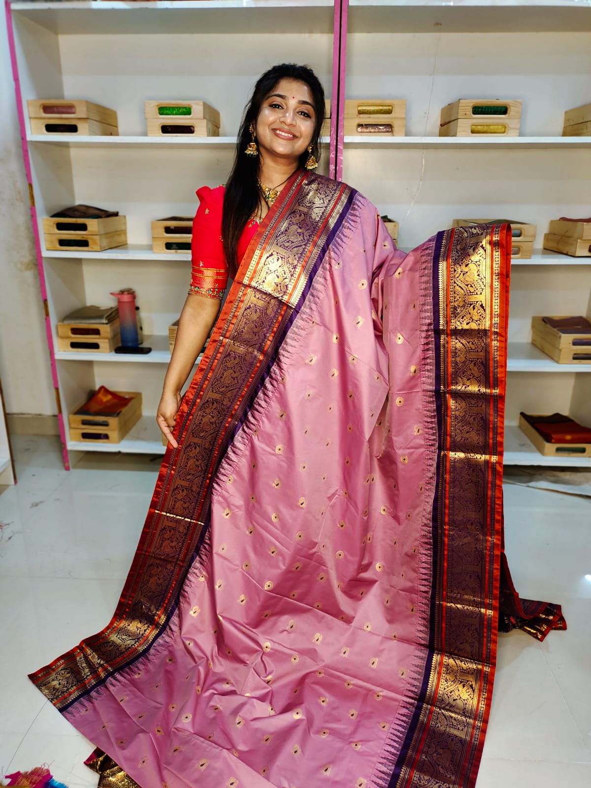 Premium vintage gadwal