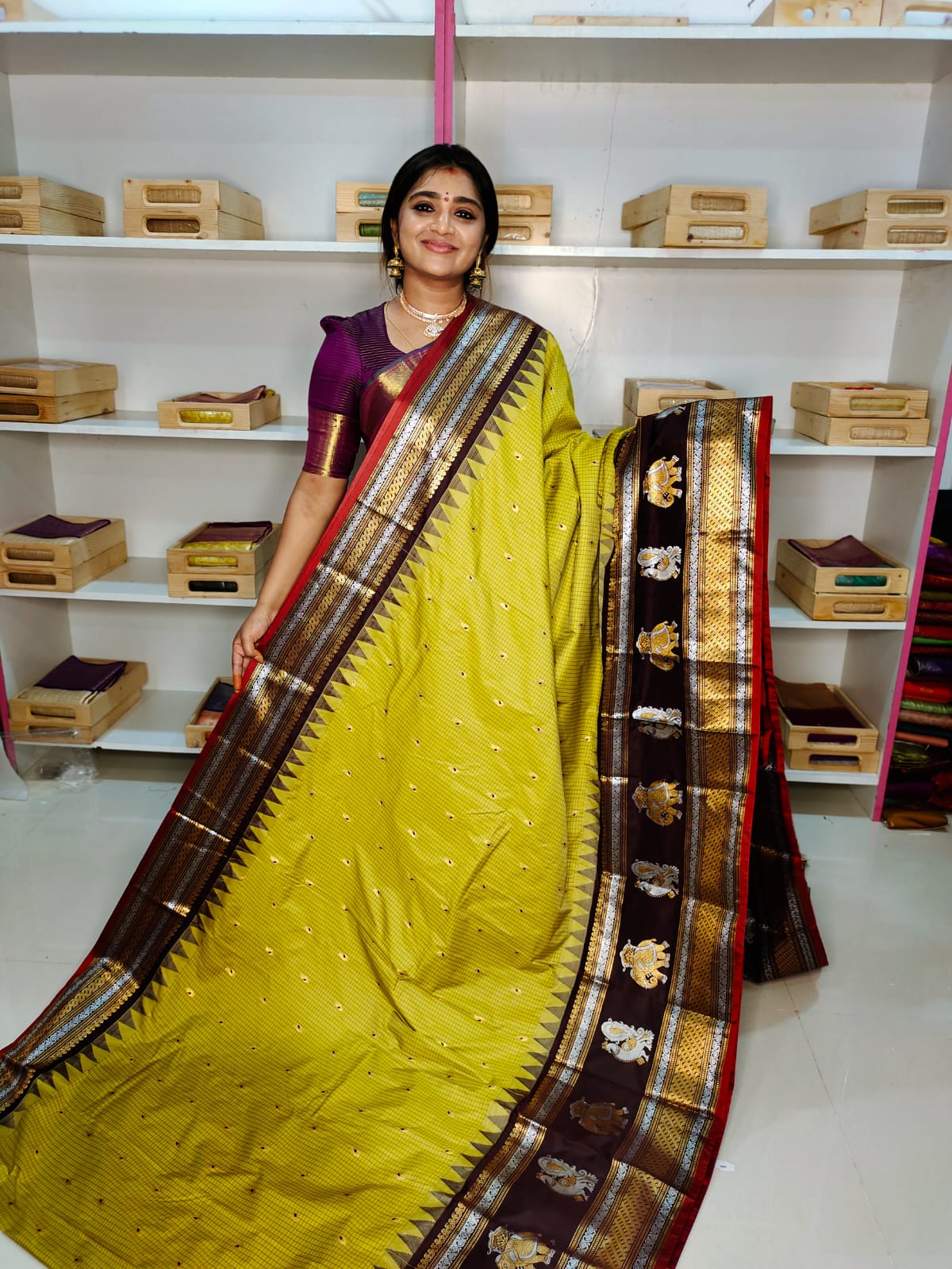 ప్రైమ్ గద్వాల్ సిల్క్ చీర