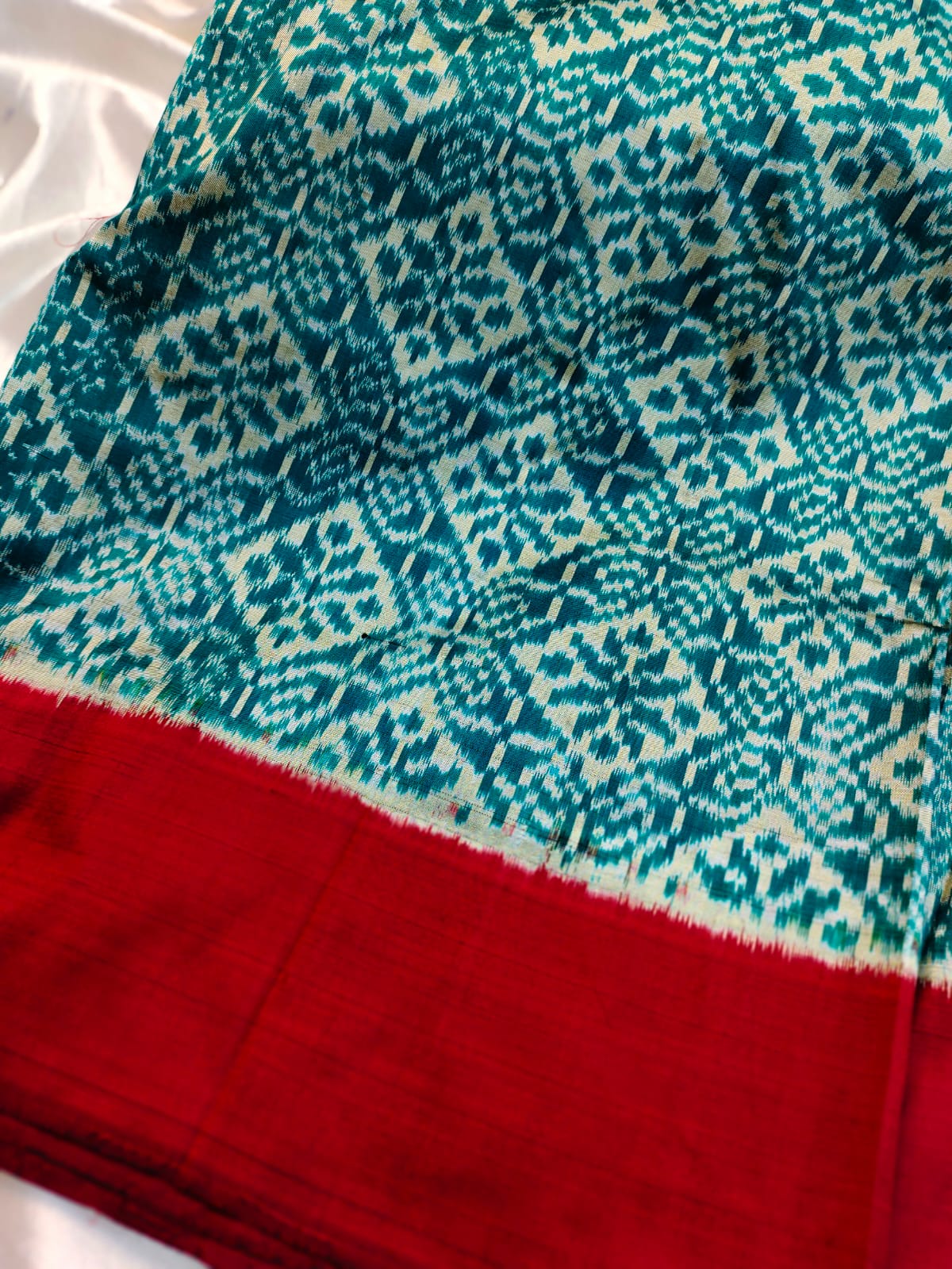 50% offer ikkat pattu saree
