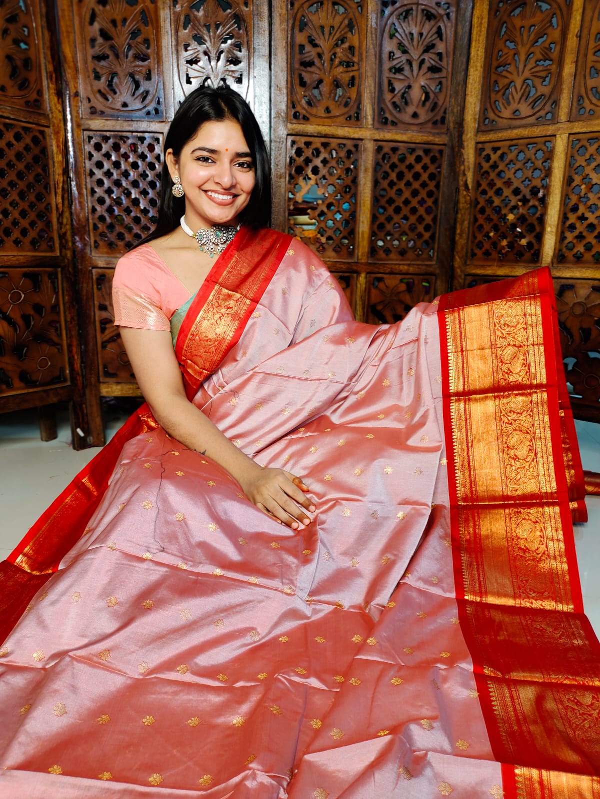 గద్వాల్ క్లియరెన్స్ సేల్