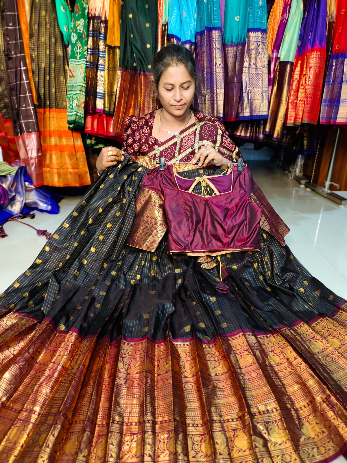 Sale gadwal lehangas