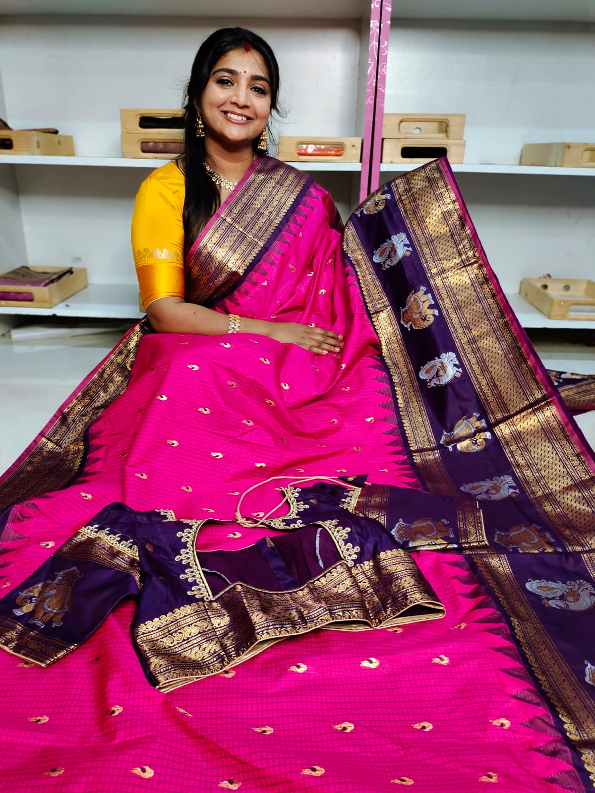 RW Saree
