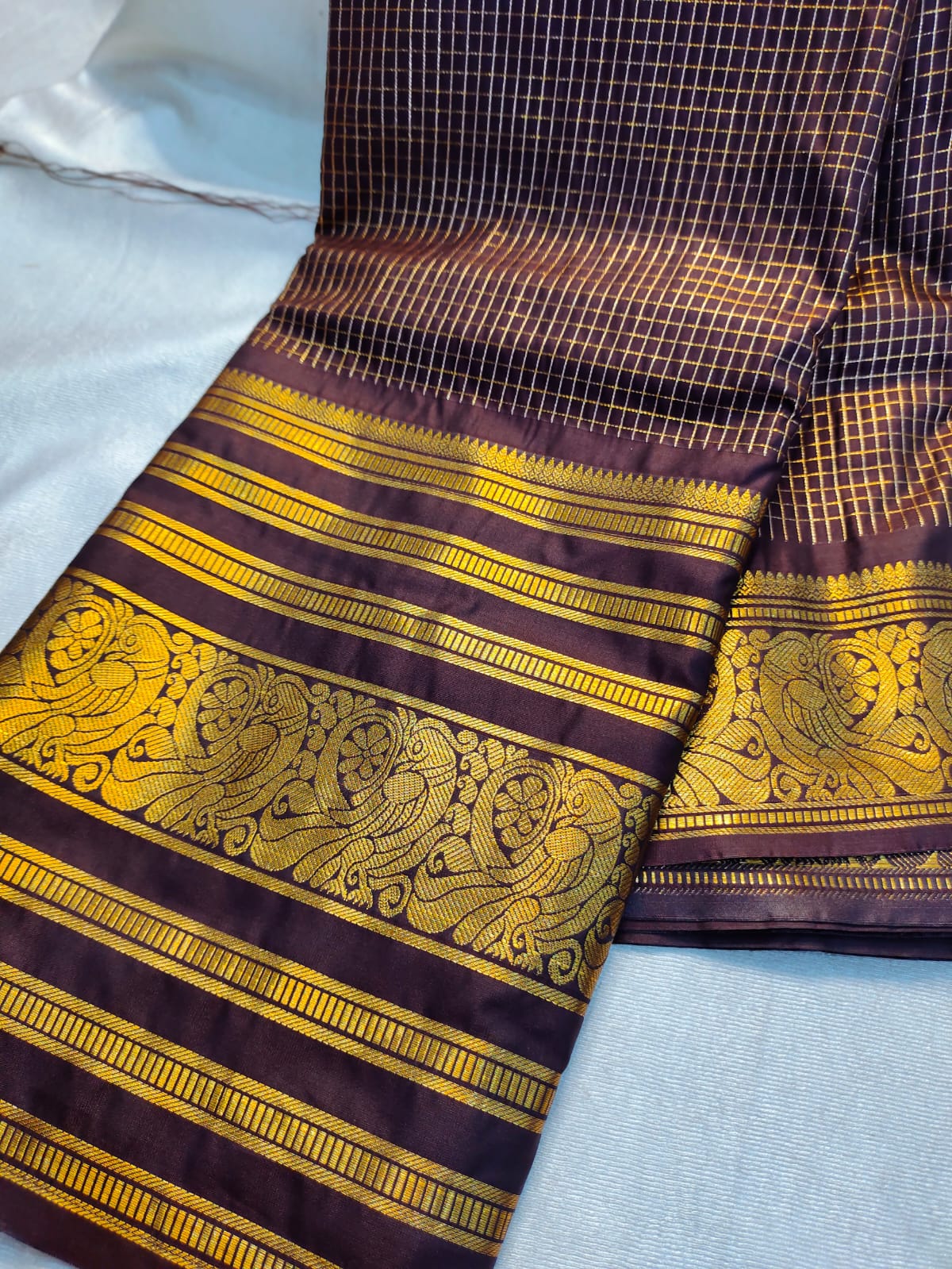 Vintage valli gadwal