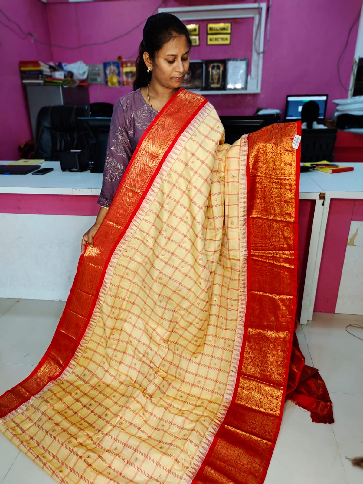 50% offer gadwal sale