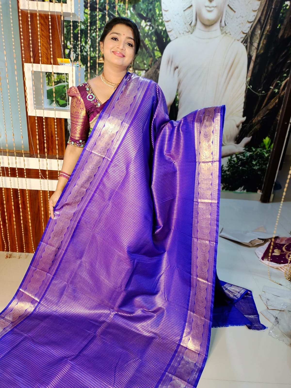 50% offer Valli gadwal