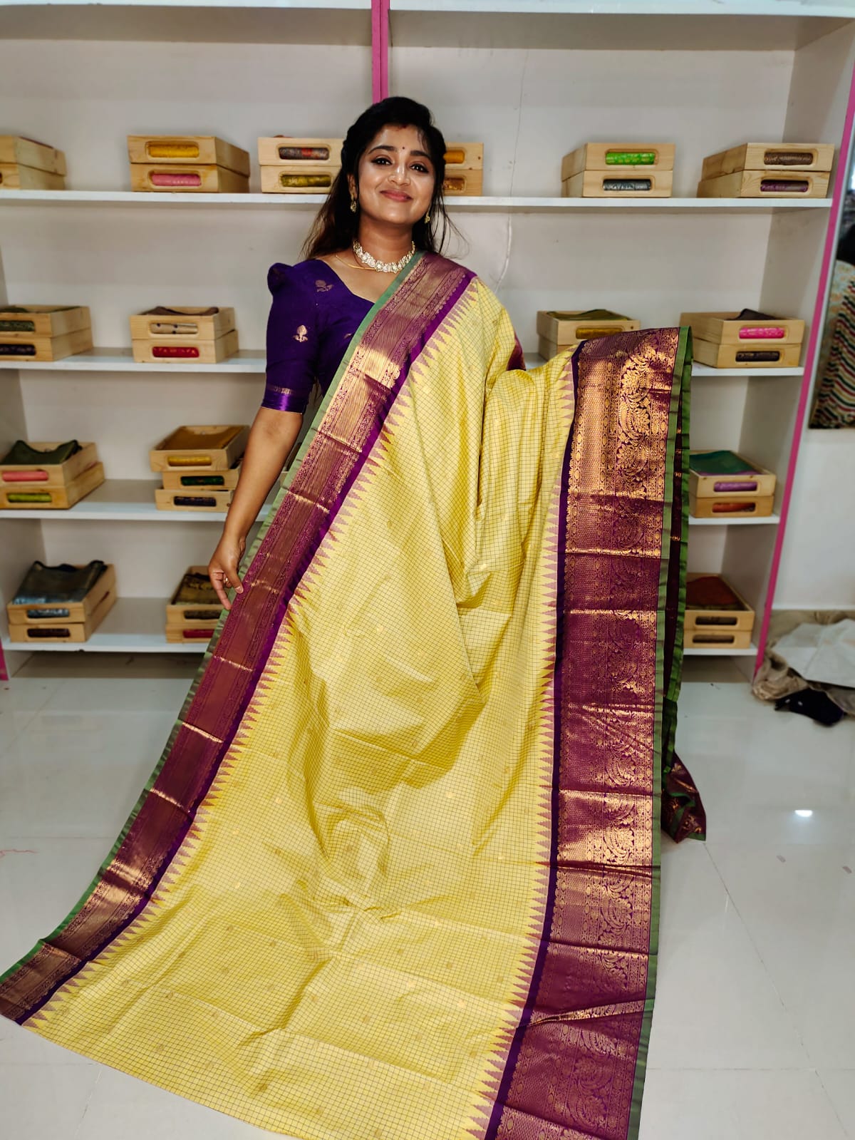 ఆషాడం సేల్