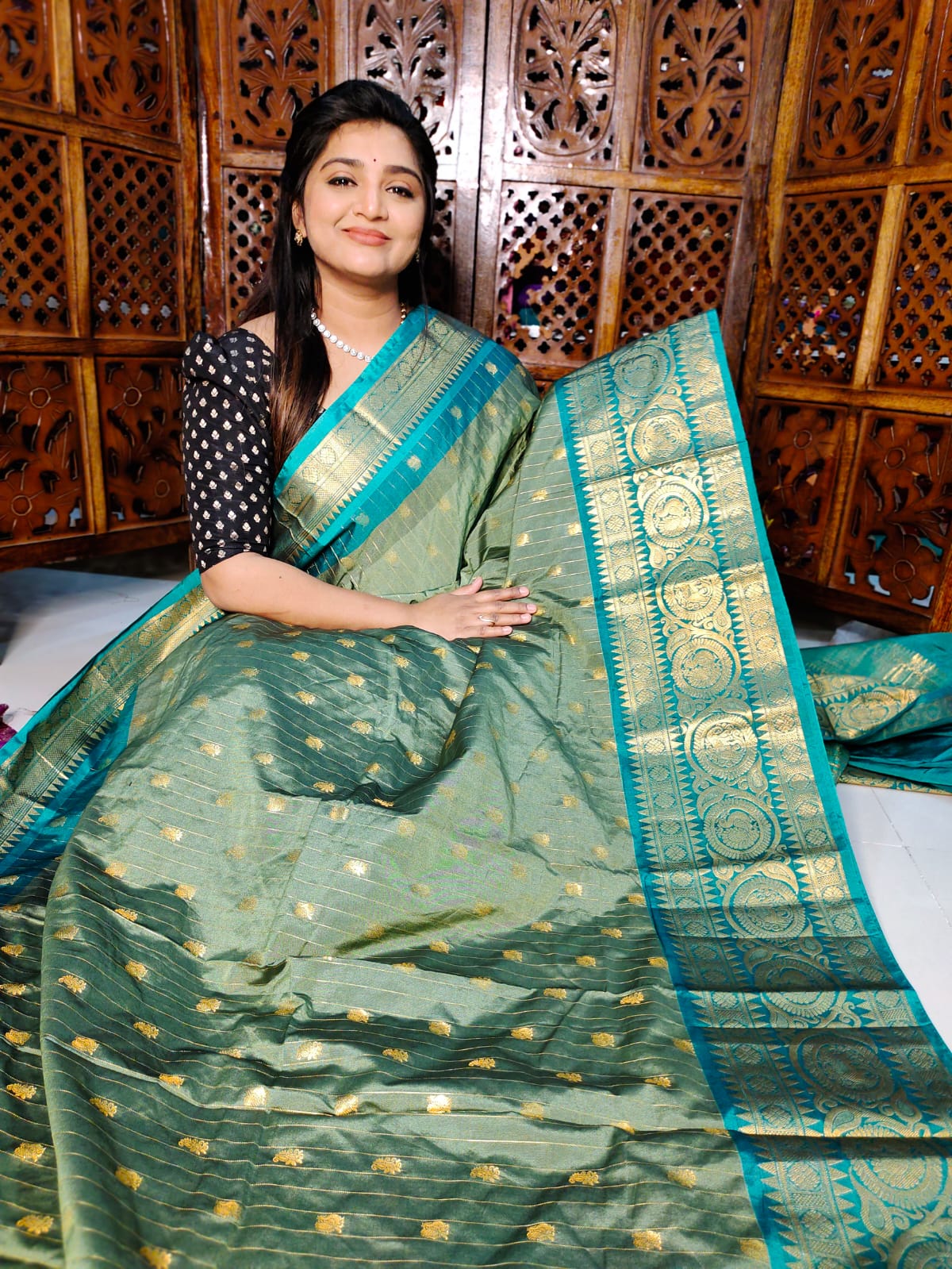 60% offer gadwal silk