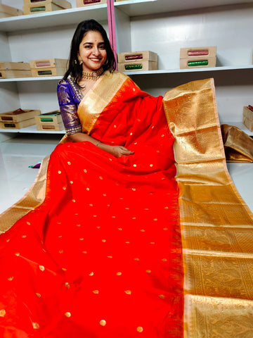 Vitange gadwal silk