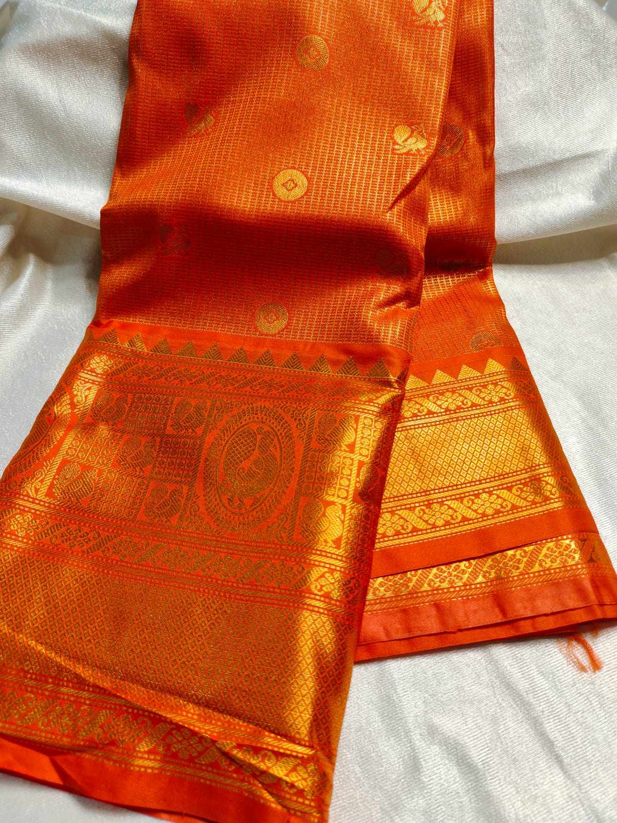 New vintage gadwal
