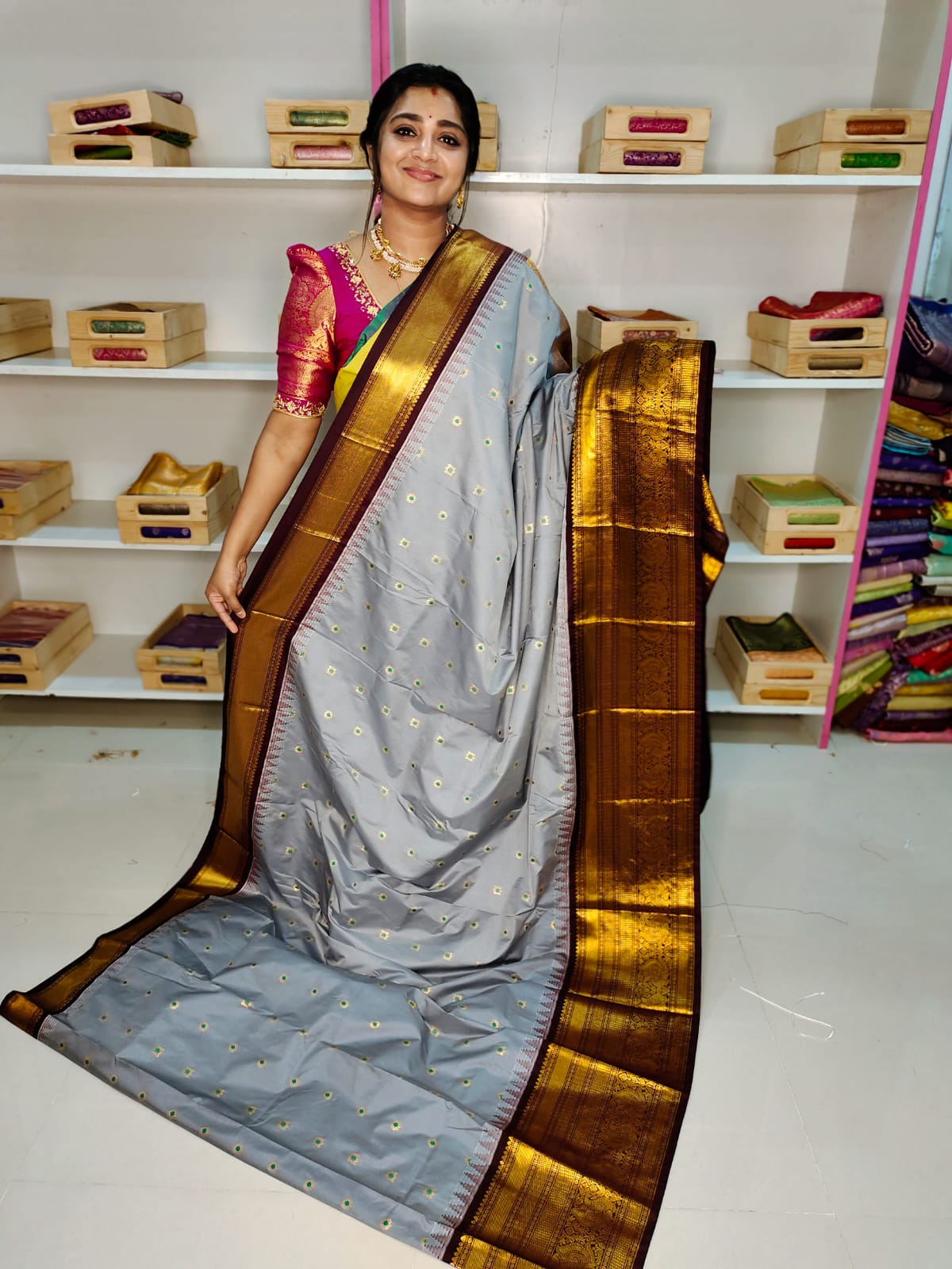 Ashadam sale gadwal silk saree