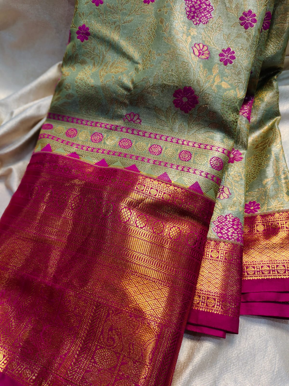 75% offer kanchi sale