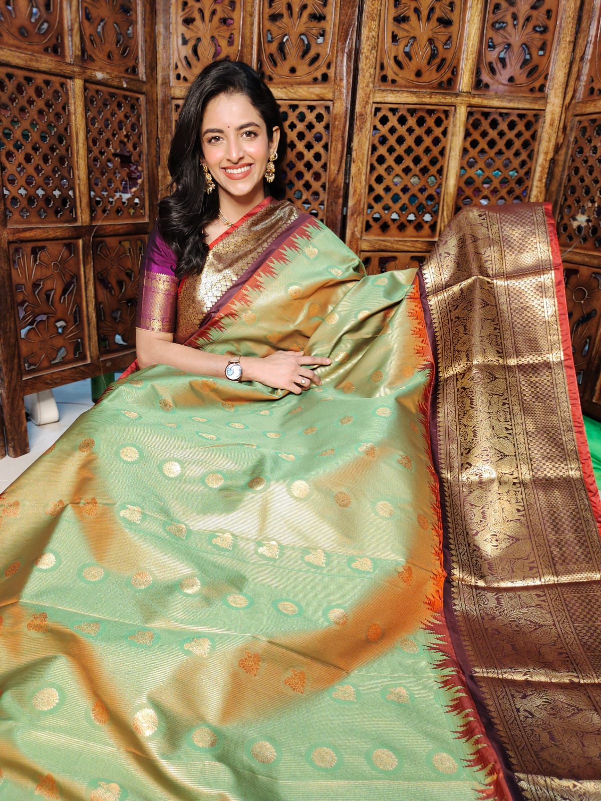 60% offer gadwal silk sarees
