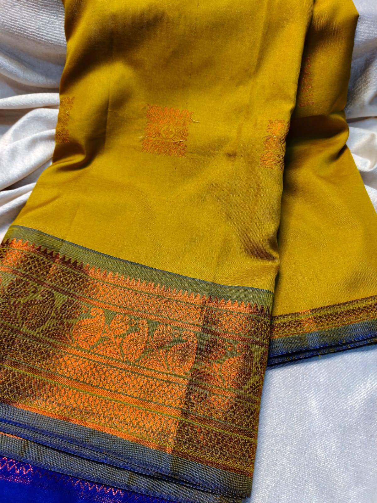 Sravanam sale