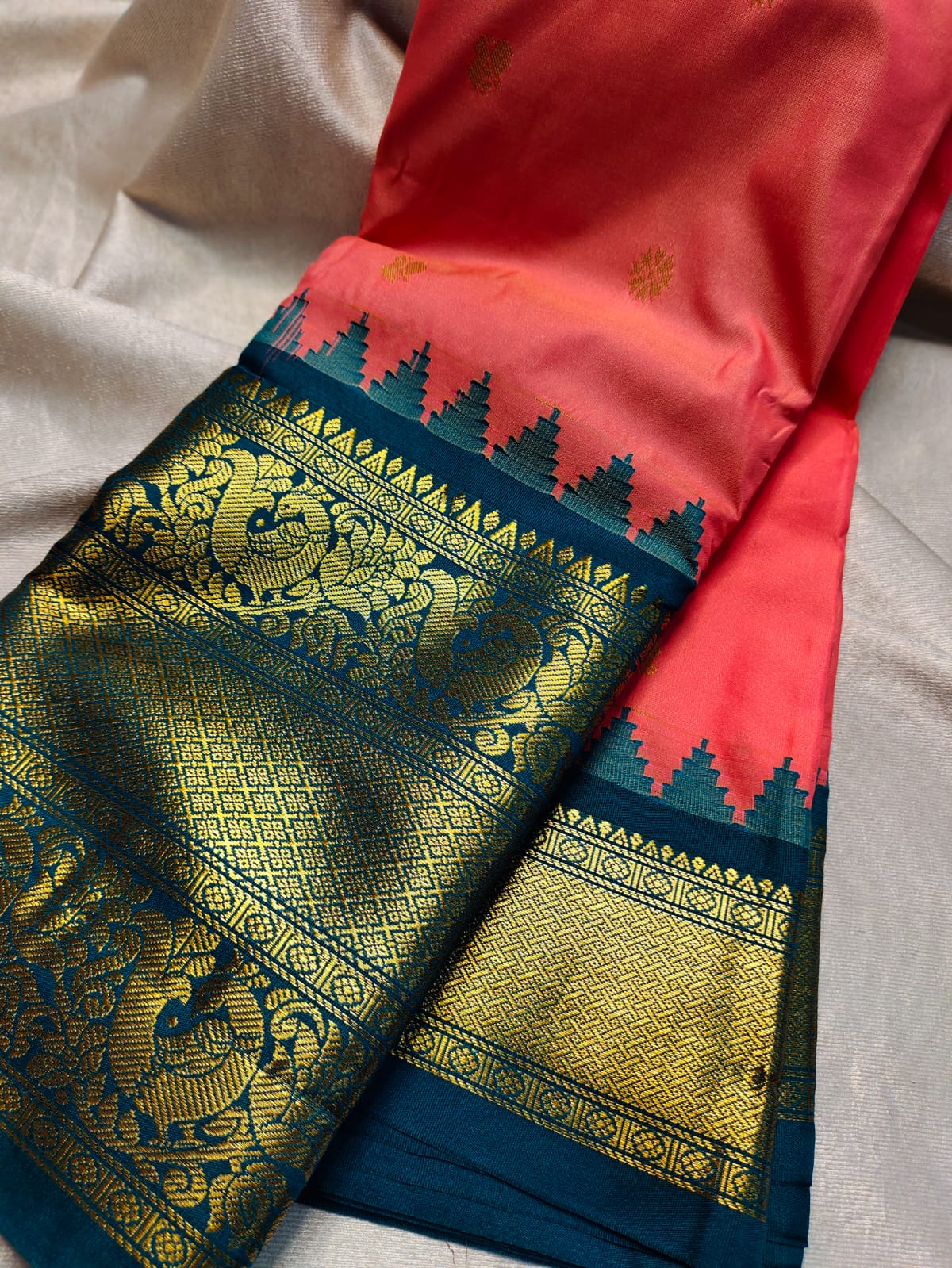 Sravanam gadwal sale