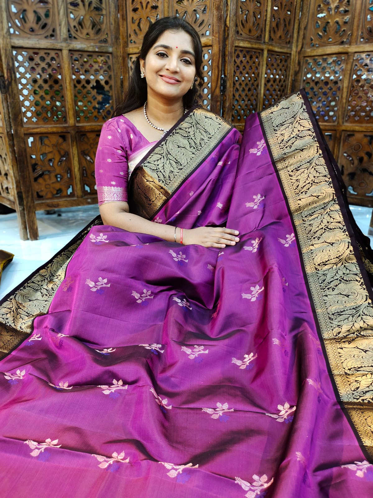 Kanchi pattu