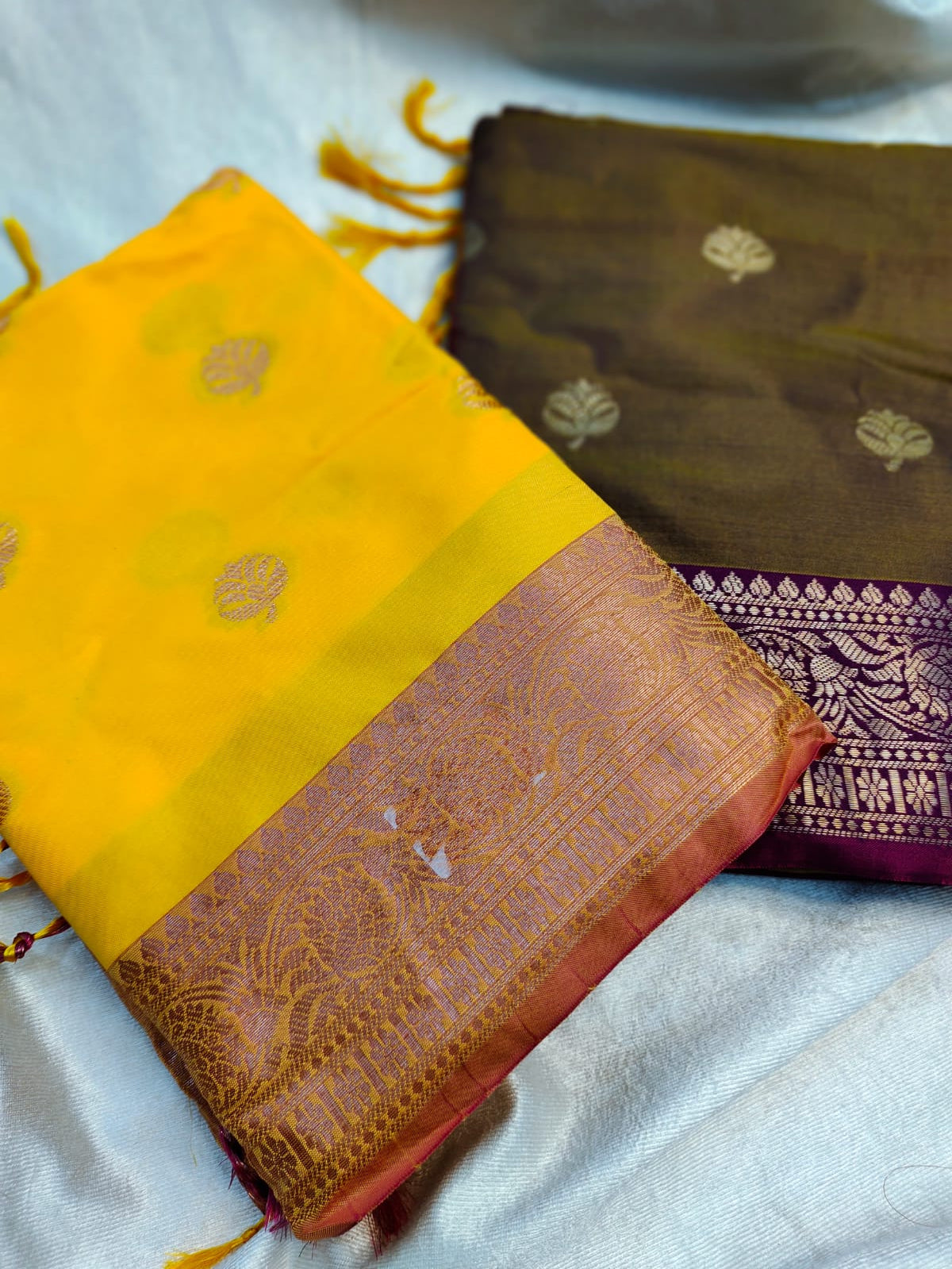 1+1 offer sarees