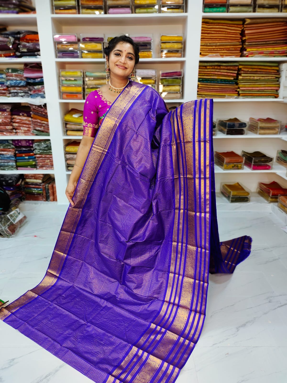 50% offer Valli gadwal