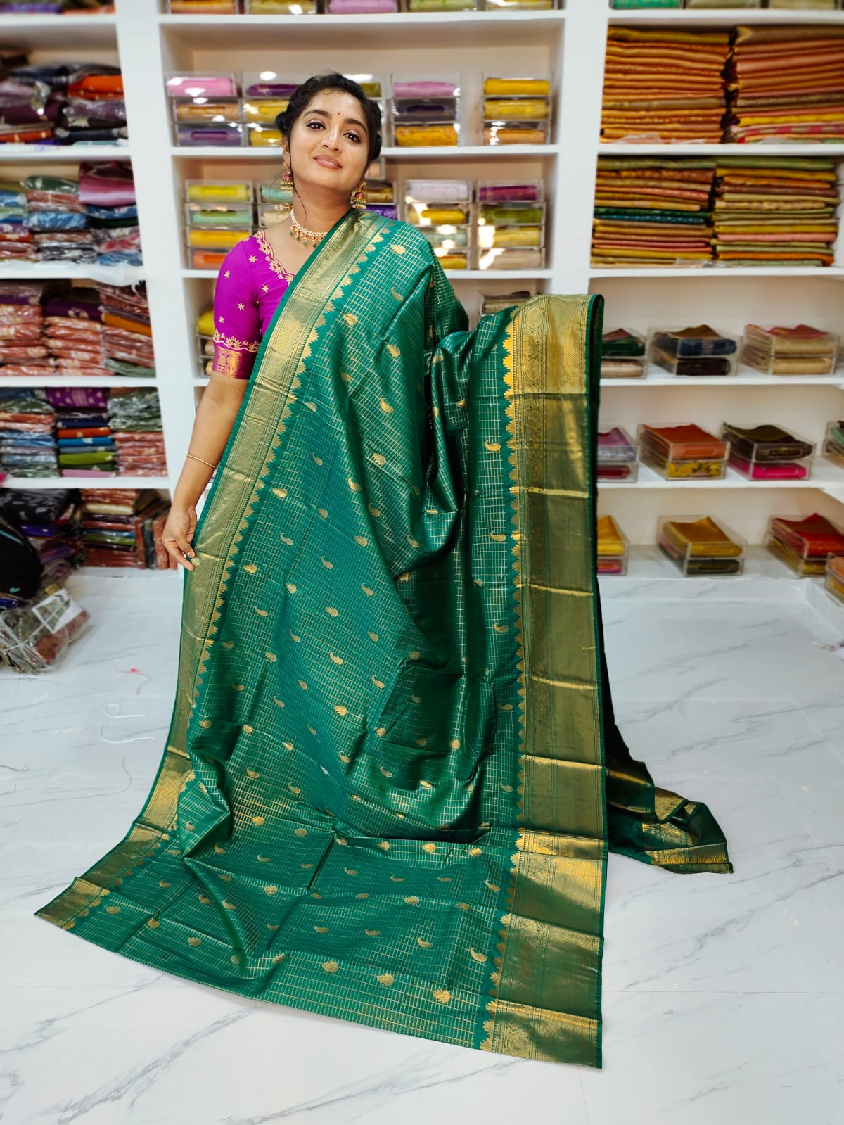 50% offer Valli gadwal
