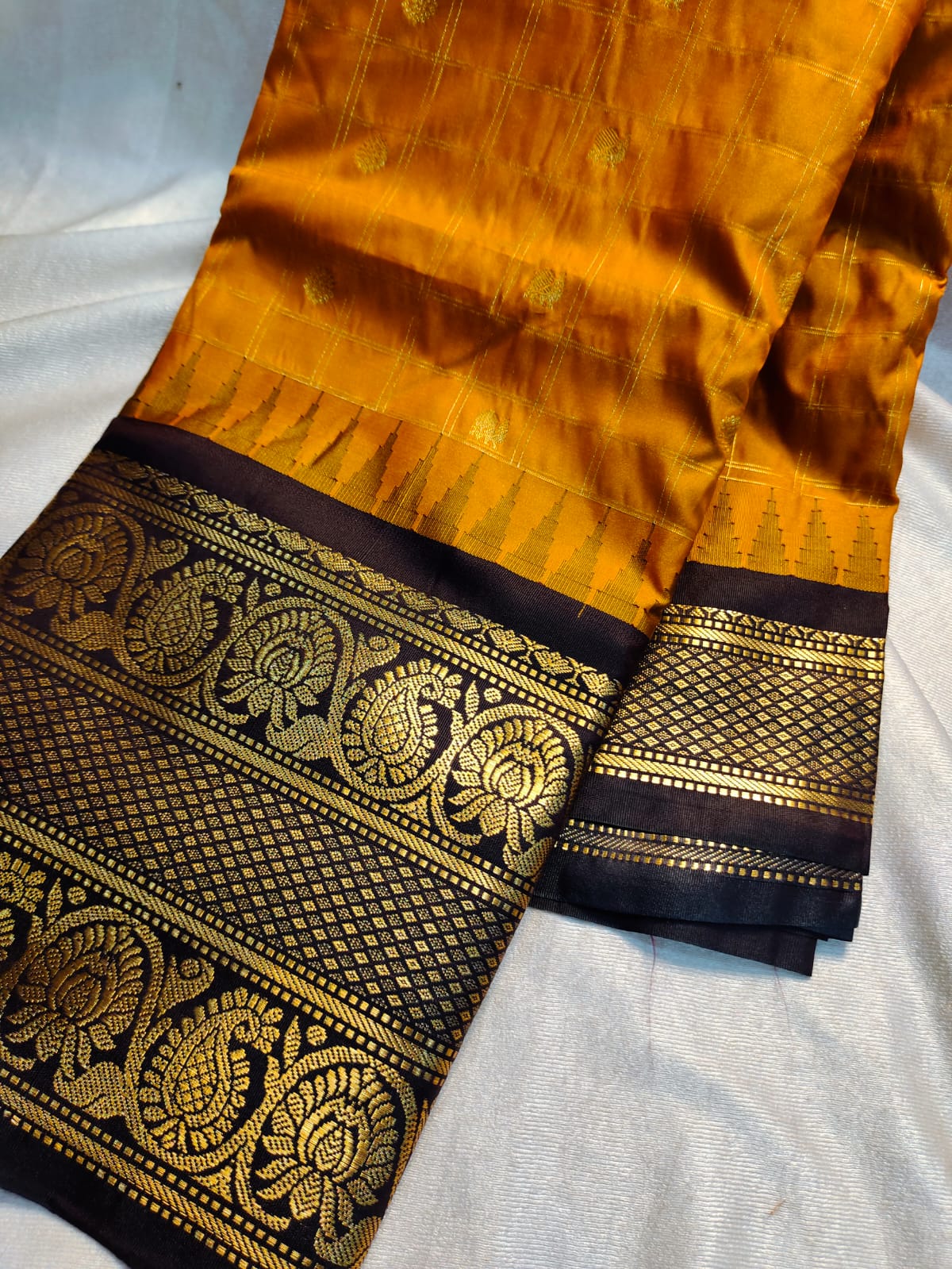 Sravanam gadwal sale