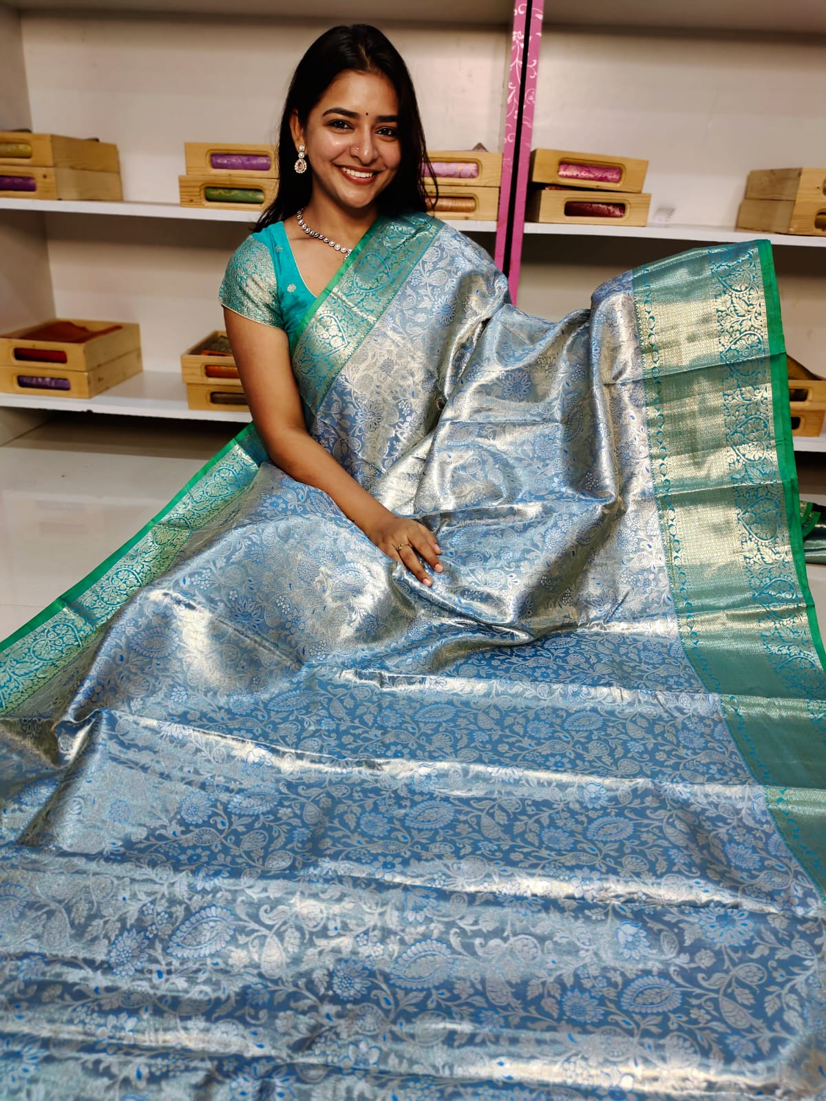 90% offer kanchi pattu sarees