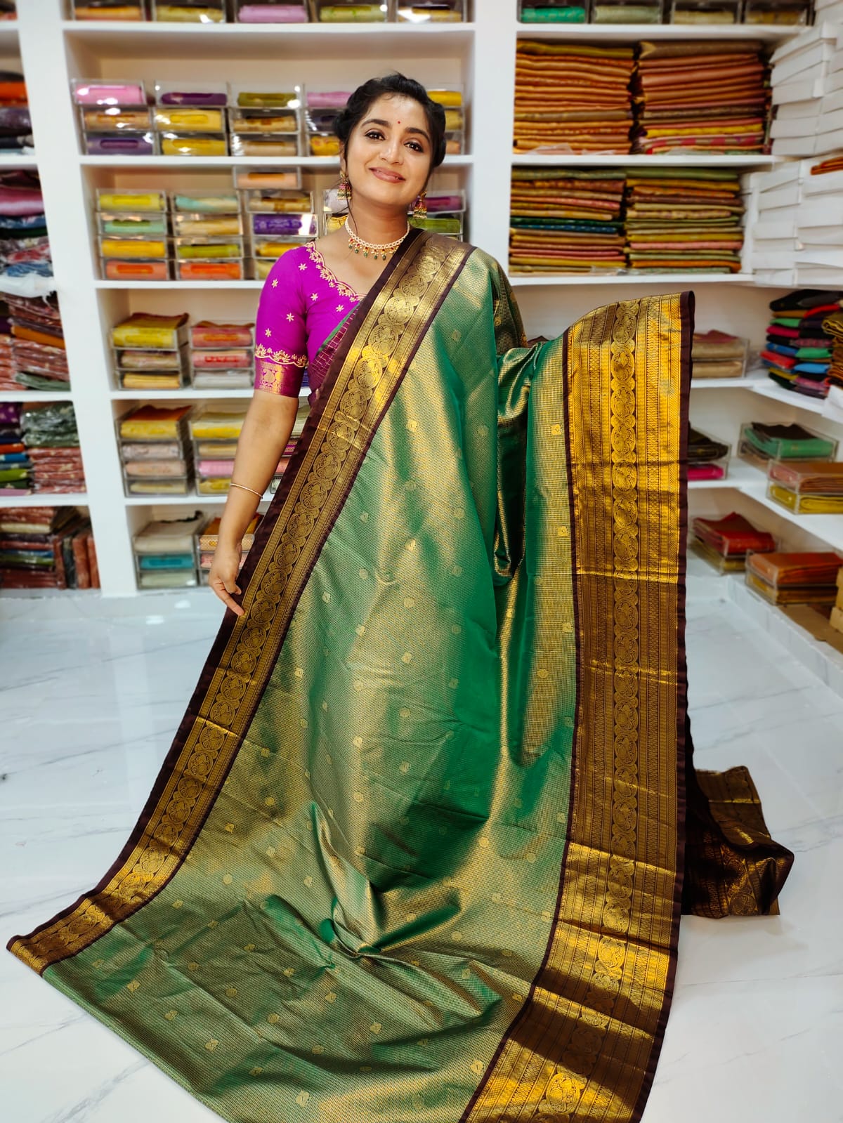 50% offer Valli gadwal