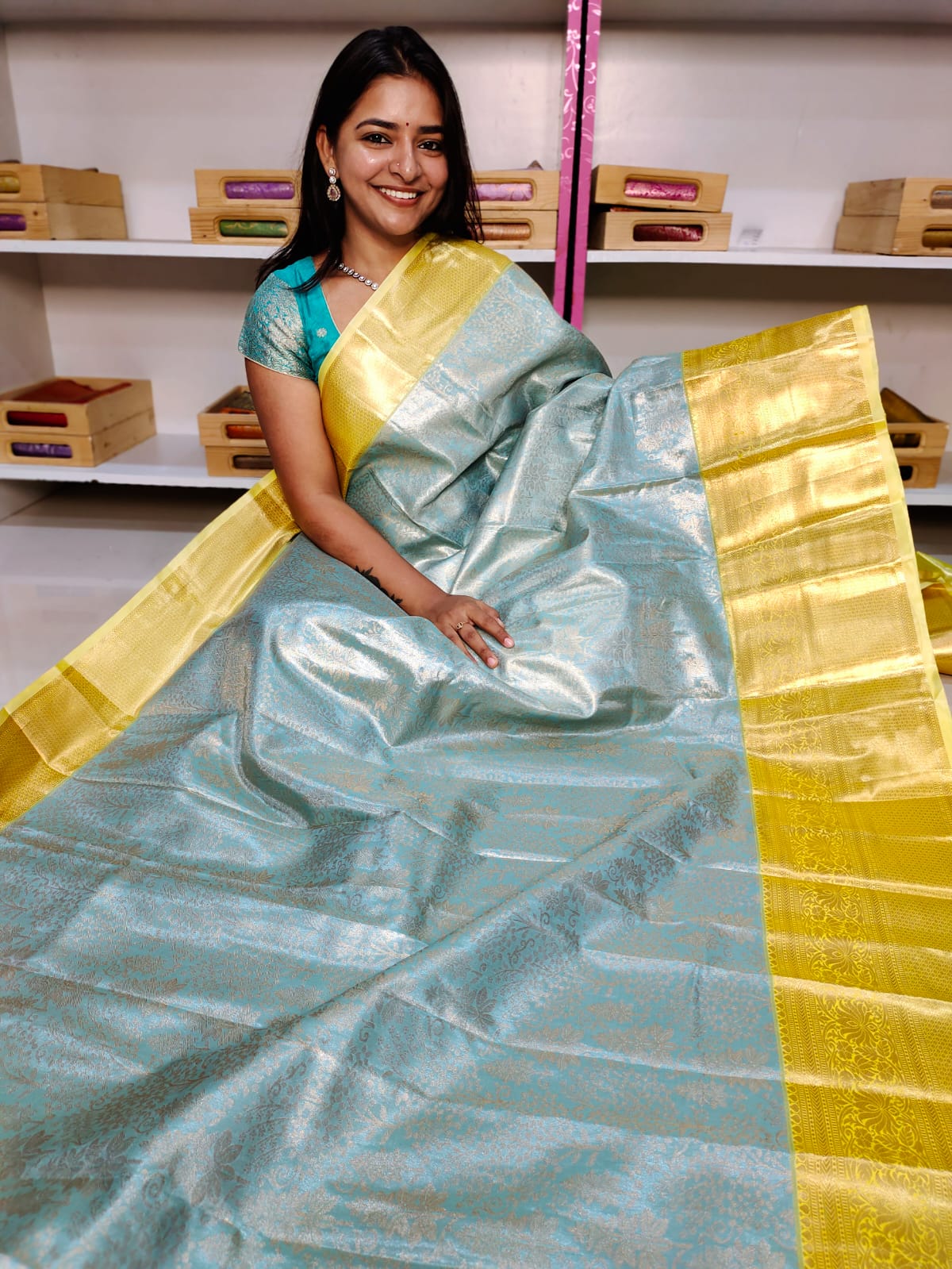 90% offer kanchi pattu sarees