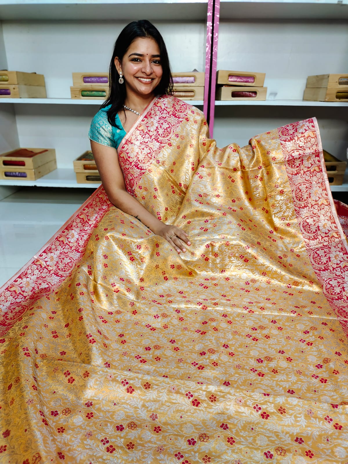 90% offer kanchi pattu sarees