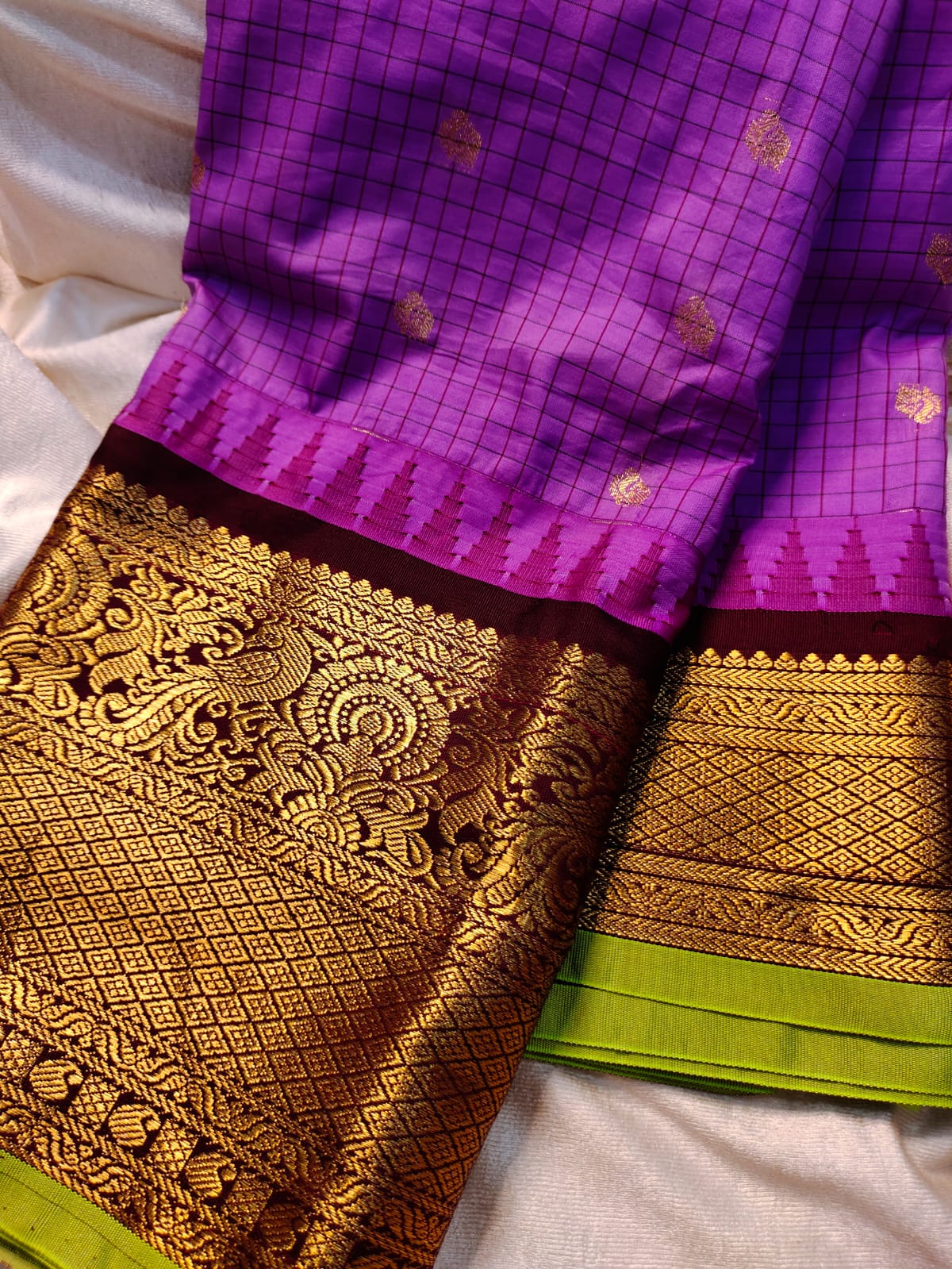 60% offer gadwal saree