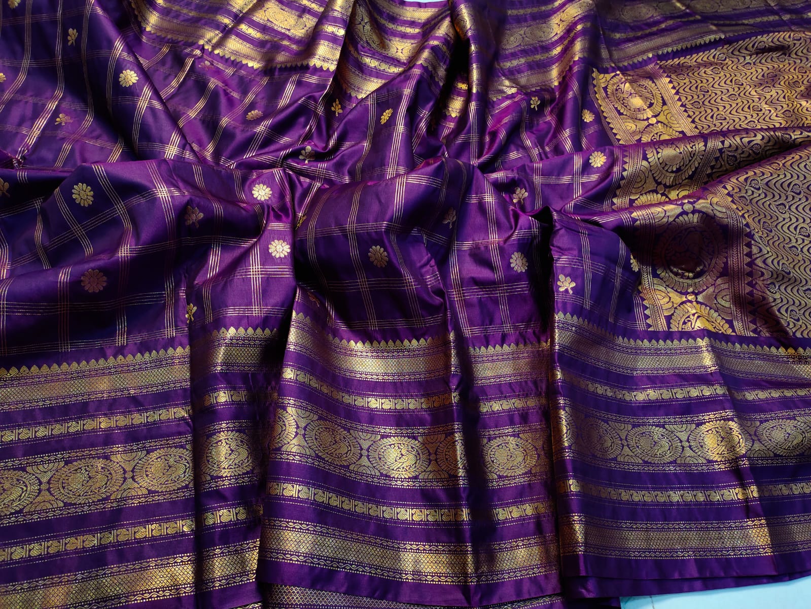 Vintage gadwal sarees