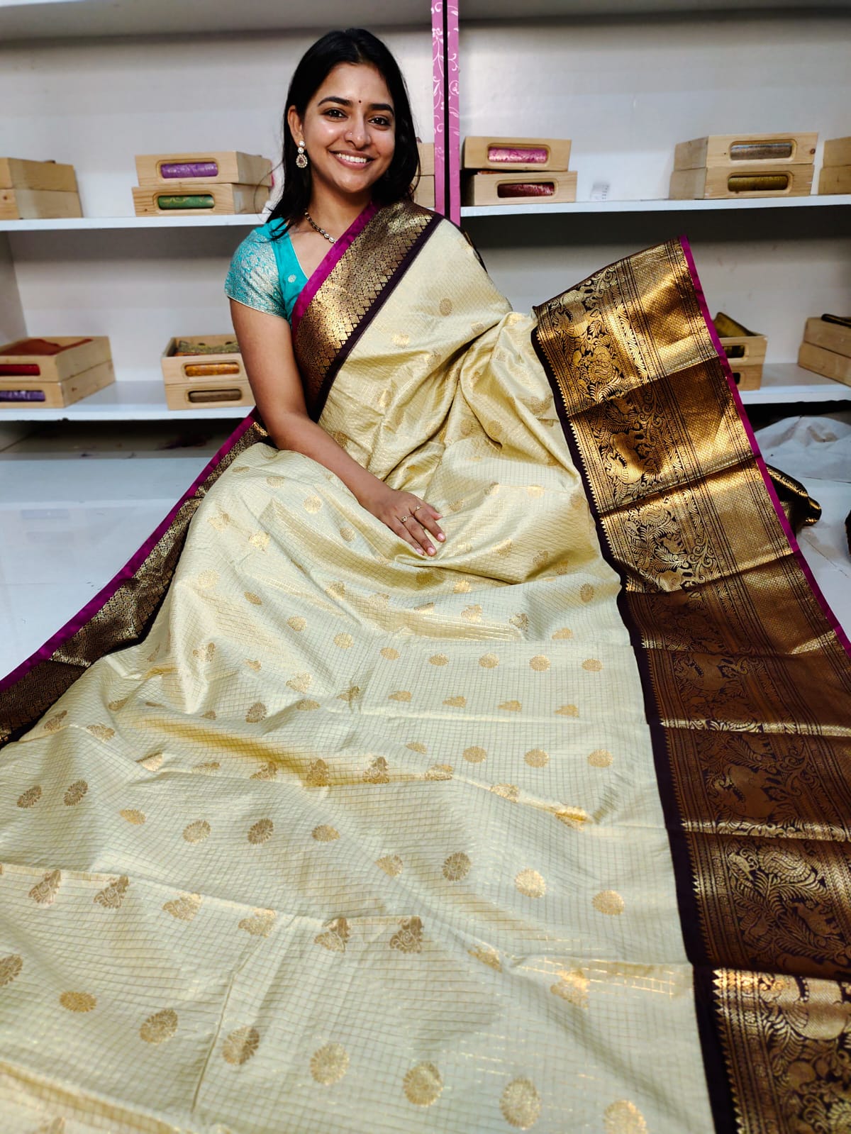 65% offer gadwal silk saree