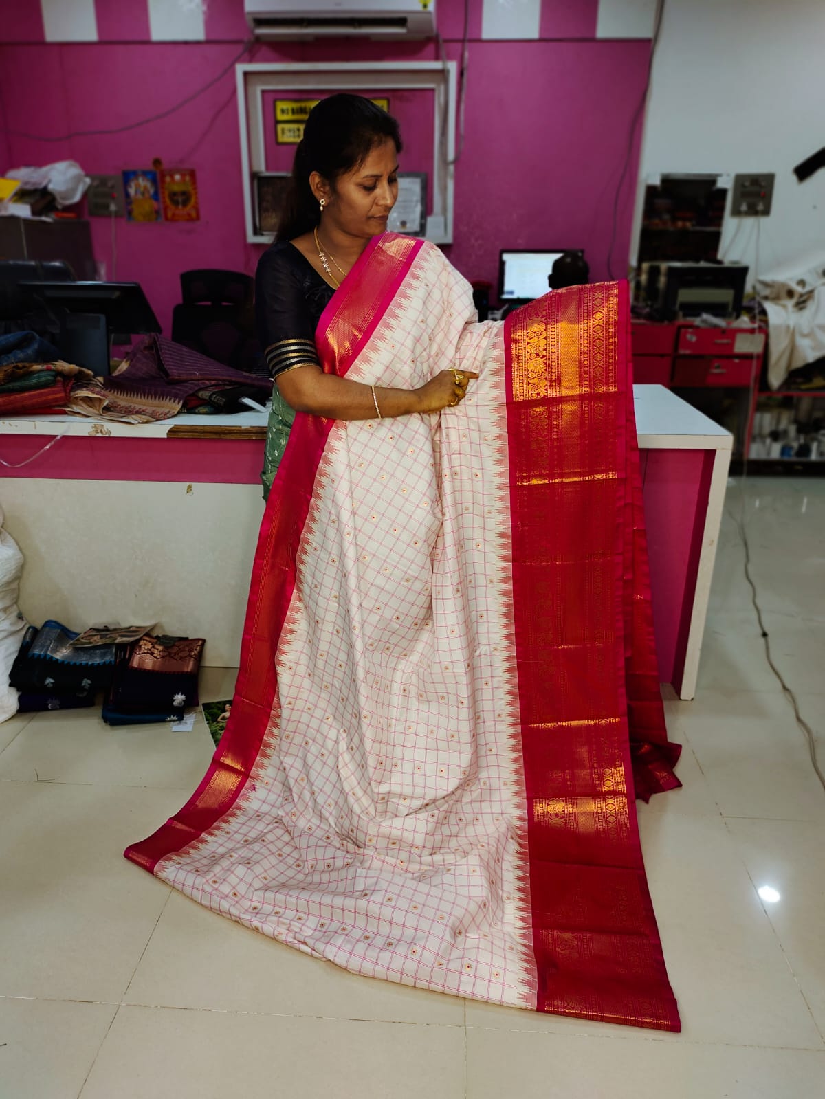 Sravanam gadwal sale