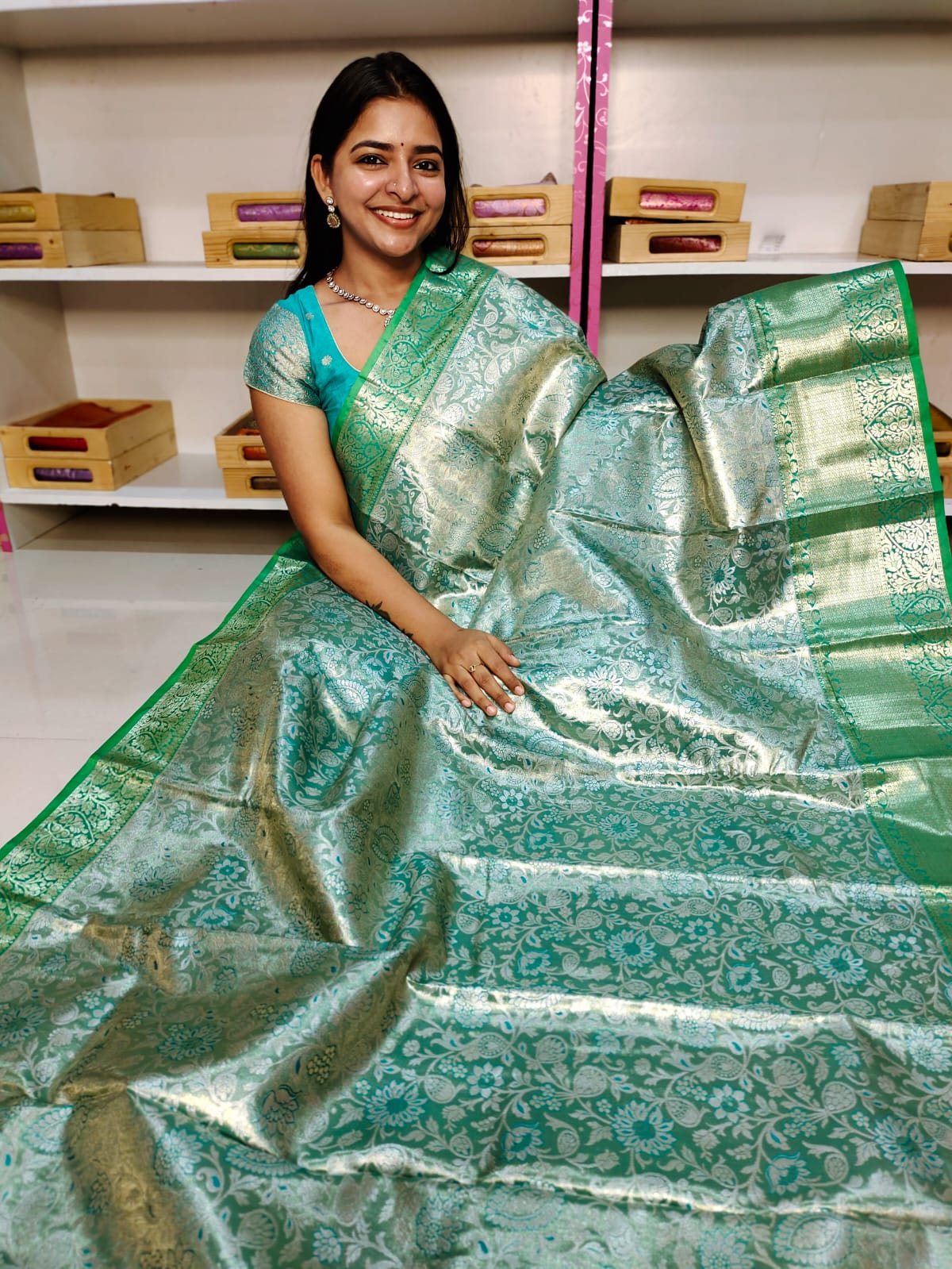 90% offer kanchi pattu sarees