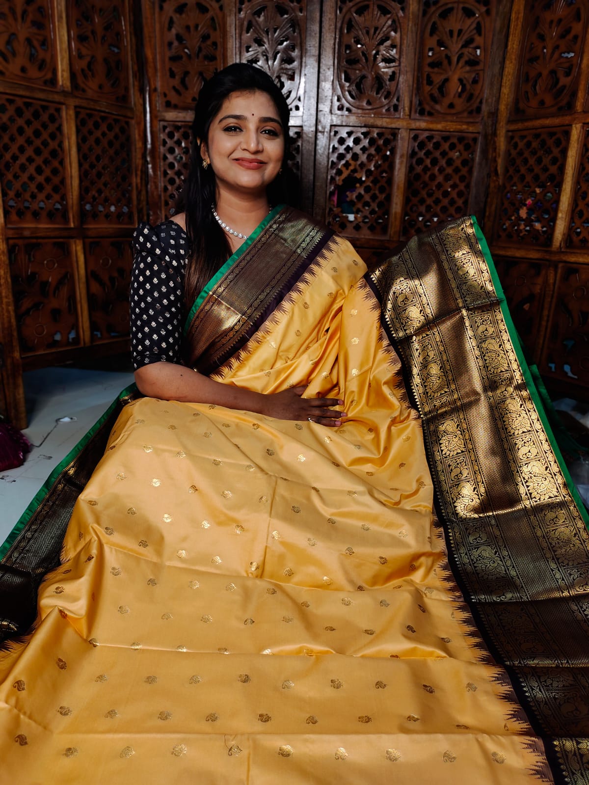 60% offer gadwal silk